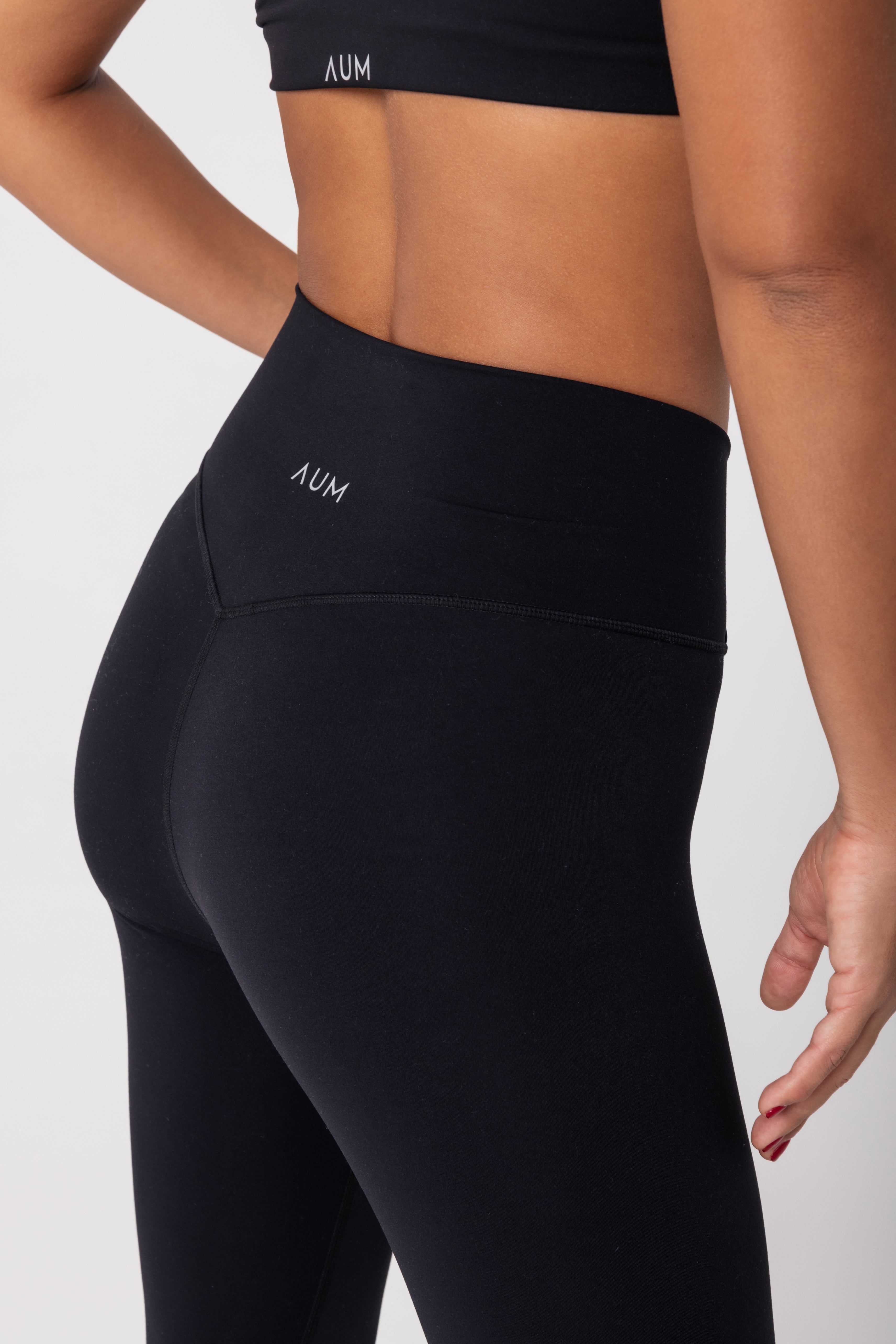 Feel Good Crossover Leggings, Black